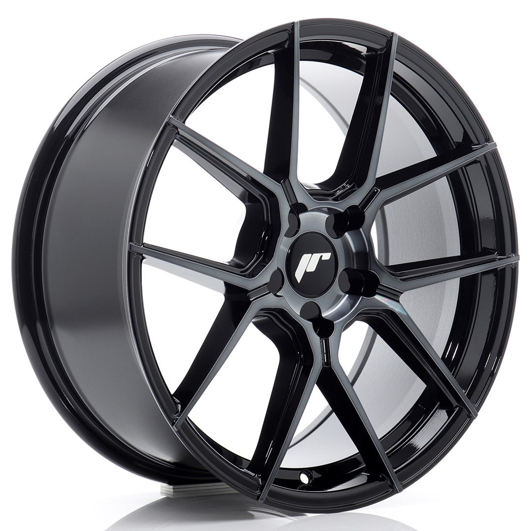 JR30 Custom 18x8