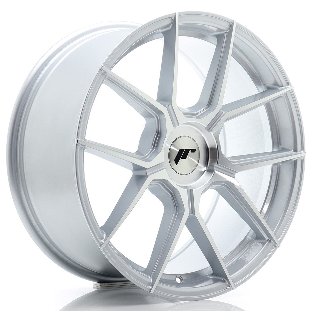 JR30 Custom 18x8